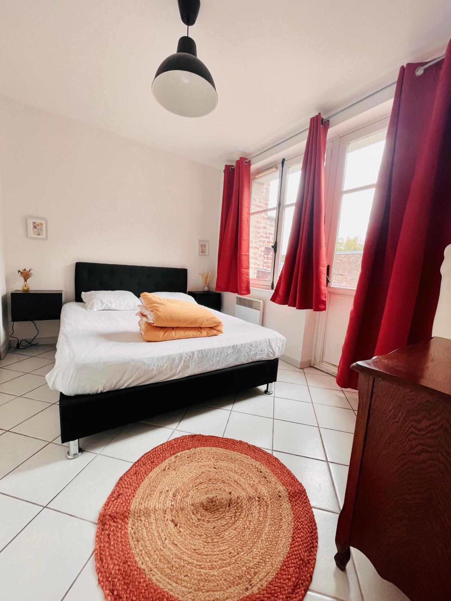 Chez Armando - Lille Centre Avec Option Parking Apartment Exterior foto