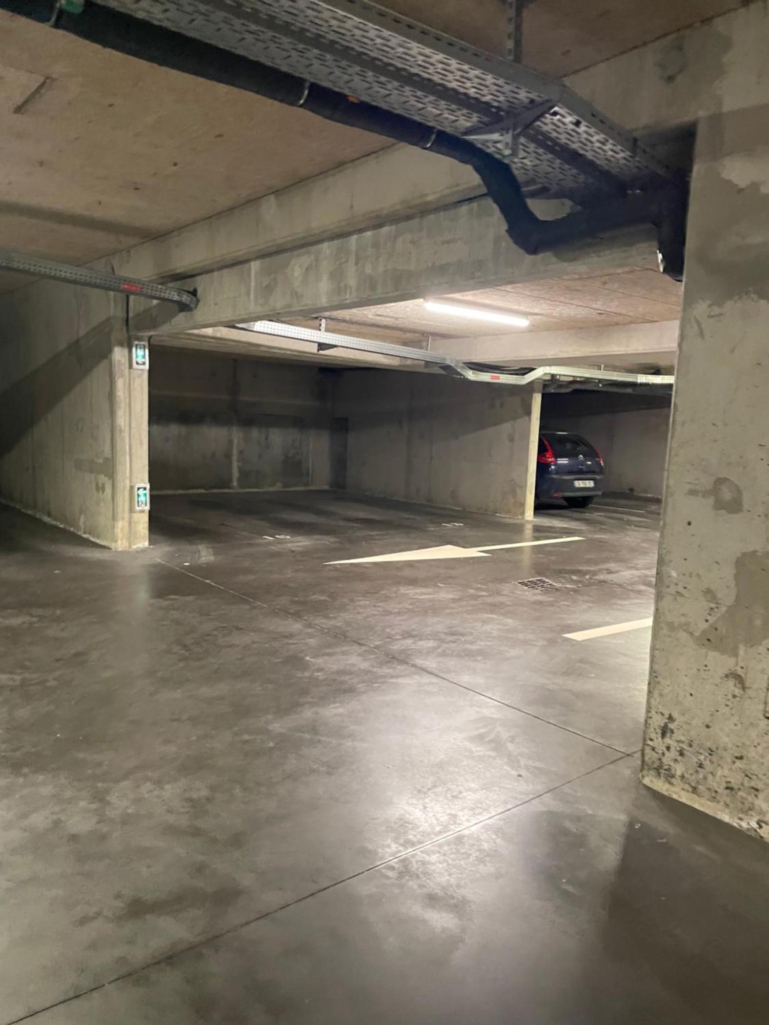 Chez Armando - Lille Centre Avec Option Parking Apartment Exterior foto
